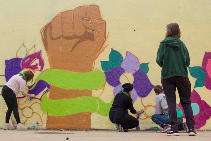 Arte Urbano Como Expresión Colectiva, motivo 25N